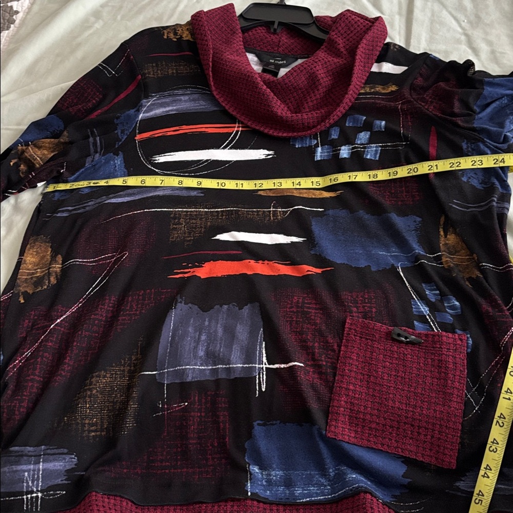 Ali Miles Multicolor Abstract Sweater